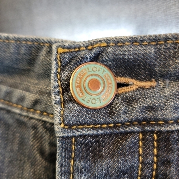 Ann Taylor Boyfriend Jeans Size 8 - Picture 5 of 5